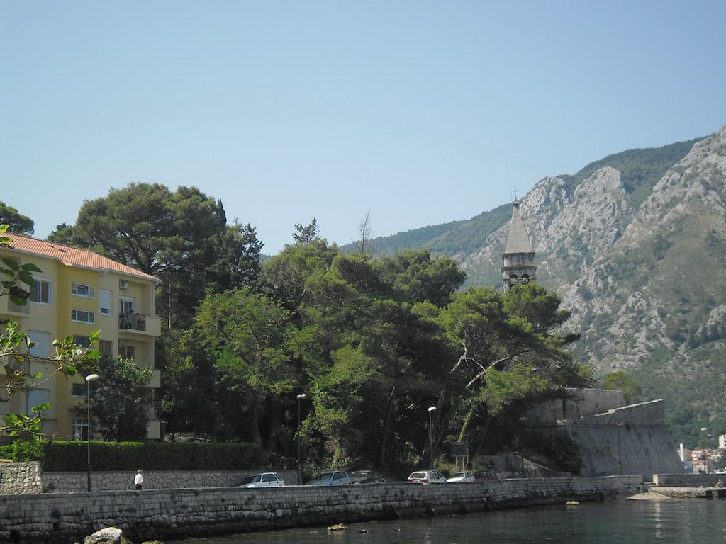 Apartment Ivanisevic 2 Kotor Exterior foto